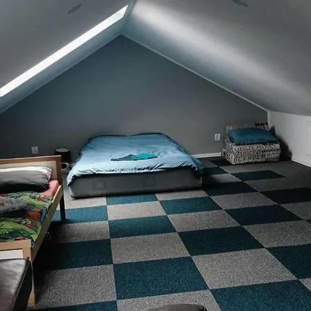 - - Sleeps 8 - Parking - Seaside شقة *
